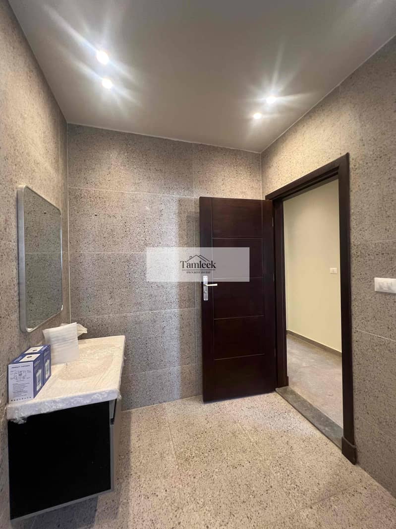 8 0c261fec-f210-4759-ae13-b1bdf9dc509c. jpg