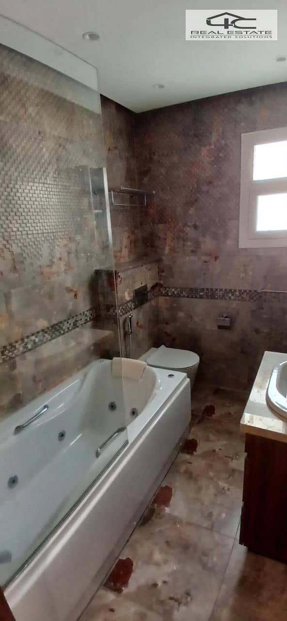 11 WhatsApp Image 2025-11-05 at 4.54. 53 AM. jpeg