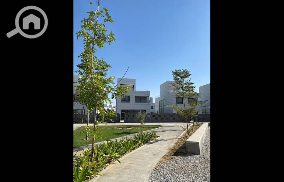 4 img_5a1a89c9-db5f-491f-b3a0-0144786d63ab. jpg