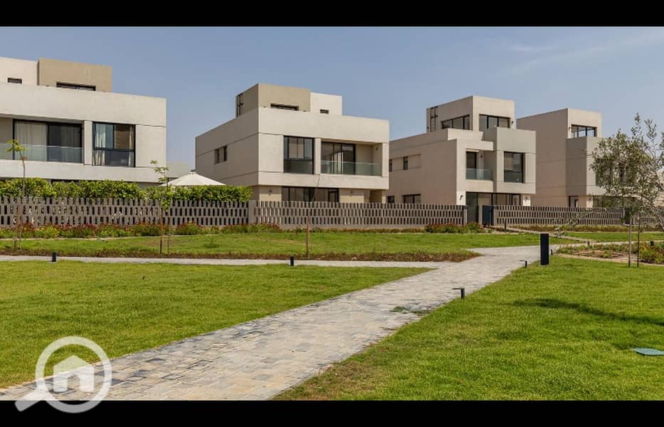 10 Untitled-2_0014_Layer-5. jpg