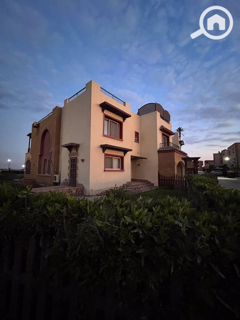 8 488397897_8836565169778742_1673296032765947122_n. jpg