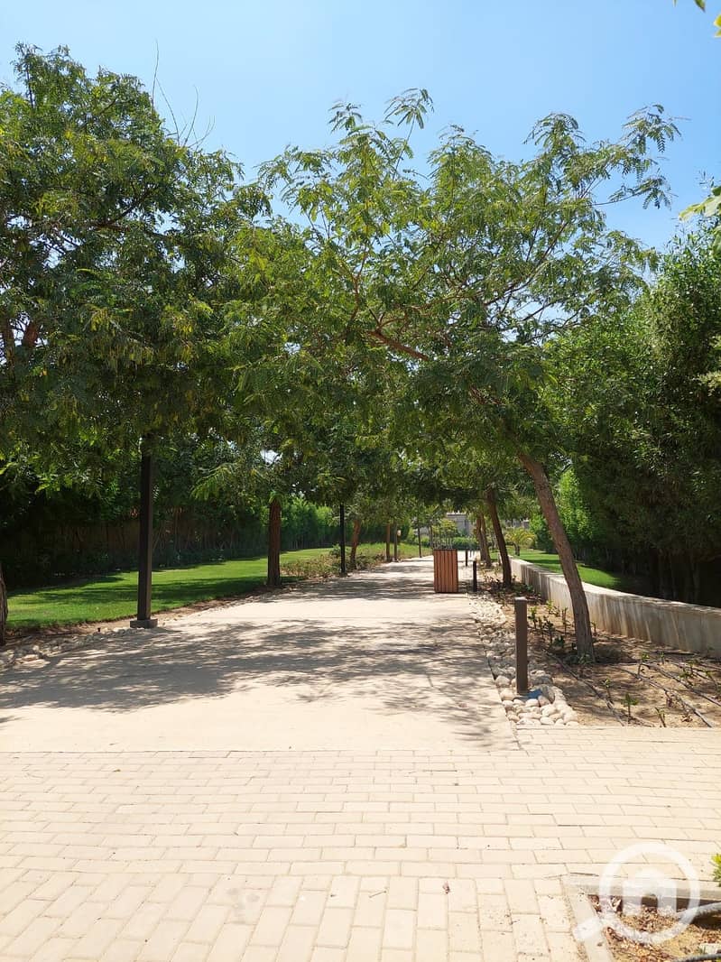 7 f0e2d413-2f3f-4151-b2e8-677442756cc8. jpeg