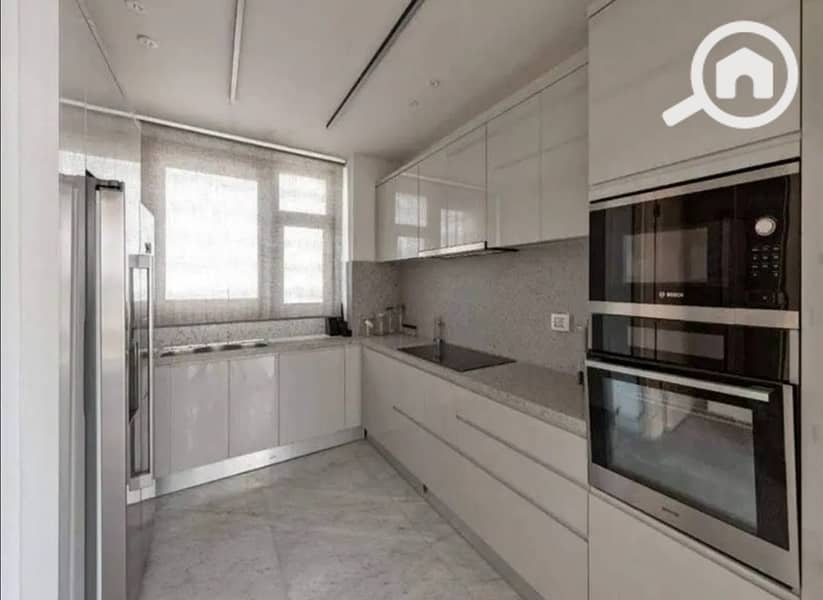 3 489526144_1210915263739574_4803049623267329707_n. jpg