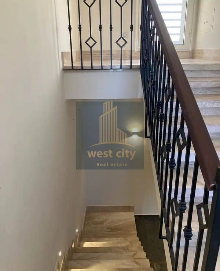 2 WhatsApp Image 2025-11-07 at 12.35. 10 PM(2). jpeg