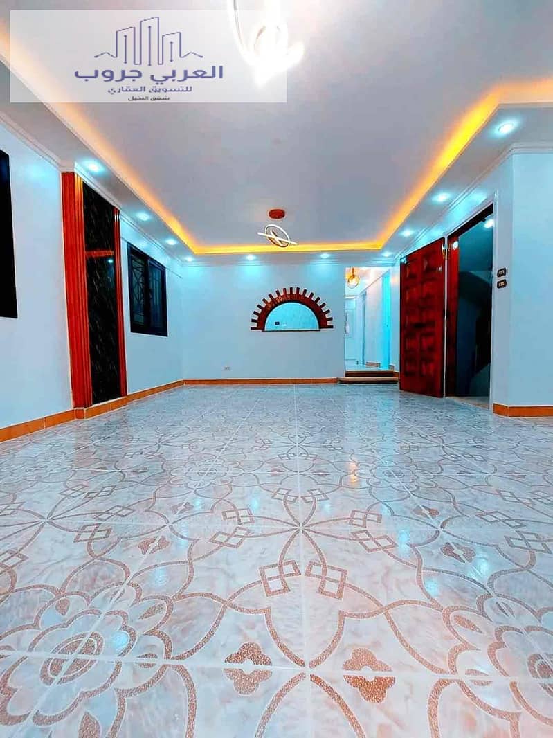 5 d11c5a4c-54d7-4dc0-b55f-5b874312c6f0. jpg