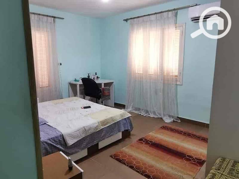 6 302716e6-f696-4e16-9503-90c38da40846. jpg