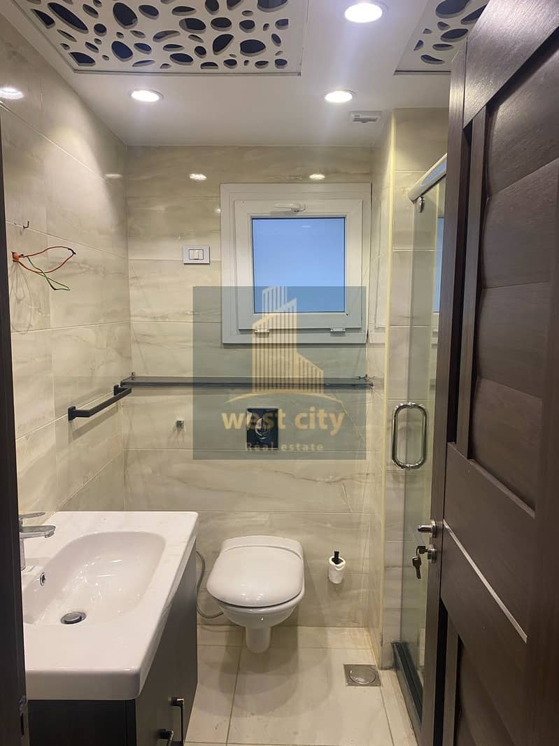 4 WhatsApp Image 2025-11-07 at 1.46. 24 PM(1). jpeg