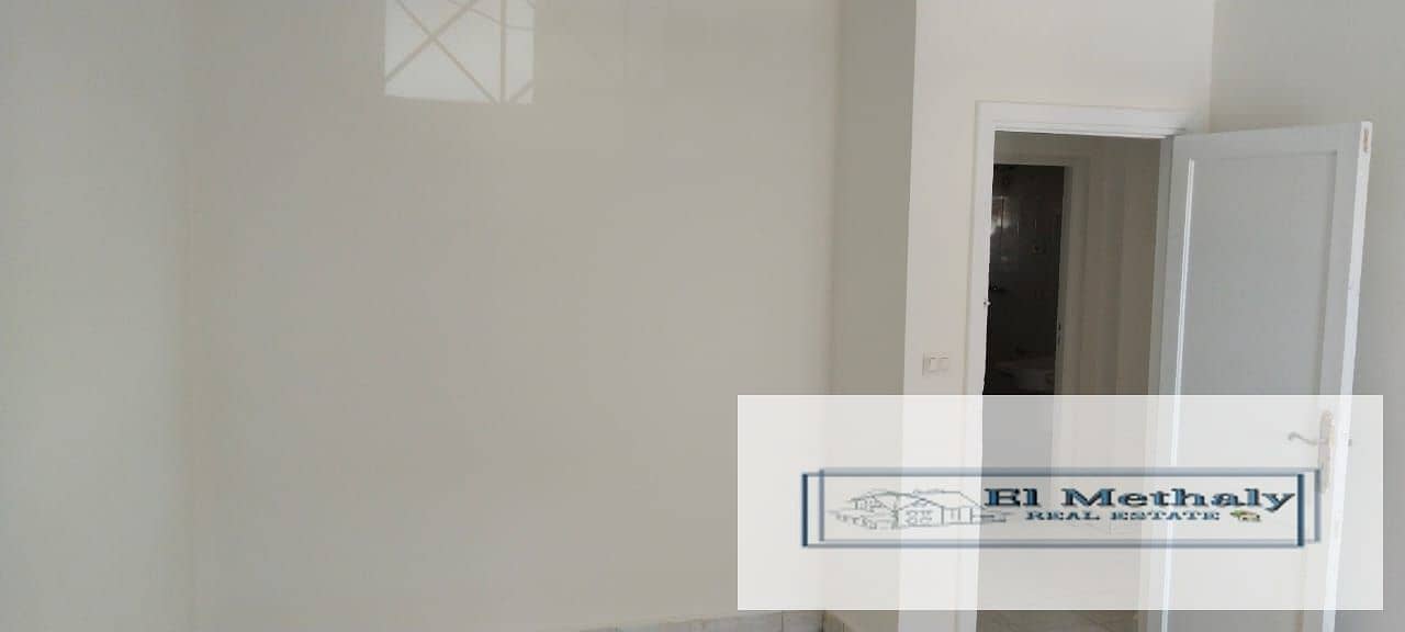 8 7d618595-743f-4396-ae48-b3782be5f52f. jpg