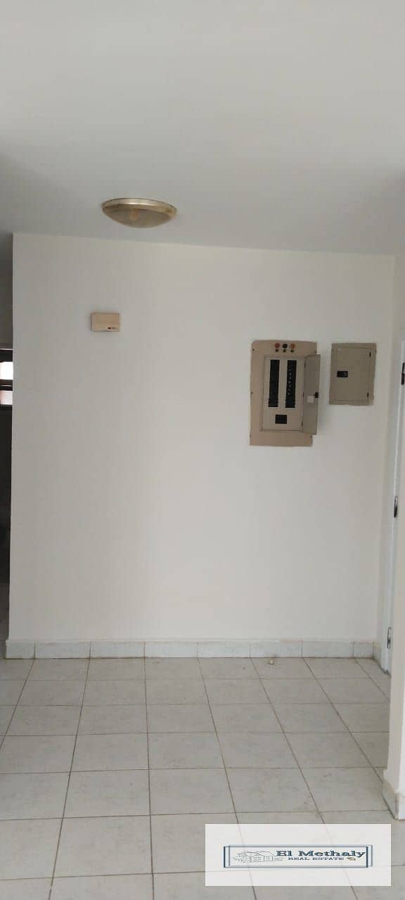 9 d72e1235-ec99-4b4e-b646-798154cf1495. jpg