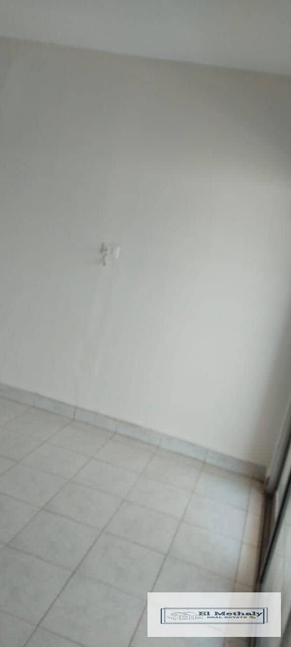 18 b1404237-049e-4b79-96c2-ffa5347138ab. jpg