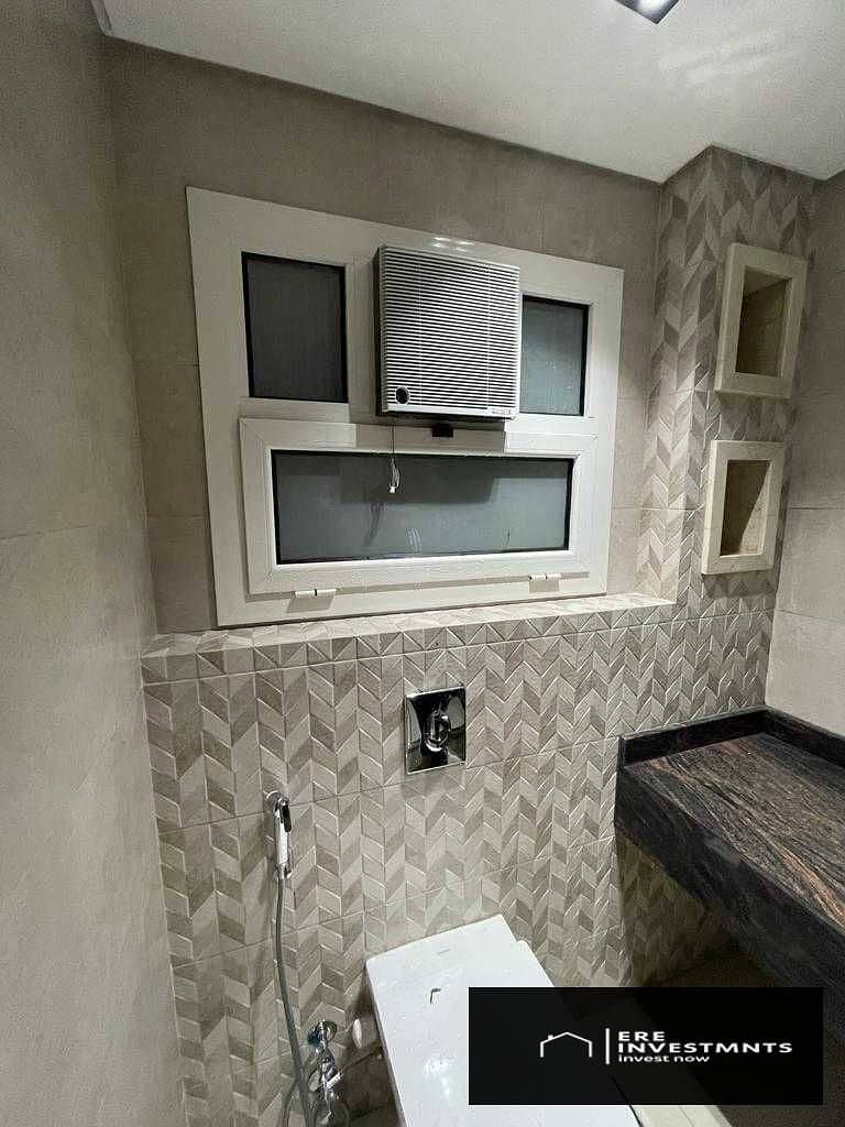 5 VQECOG1s8JbGjaZ8cGhQgYuvFLSbJObLYUwkL5u1. jpeg