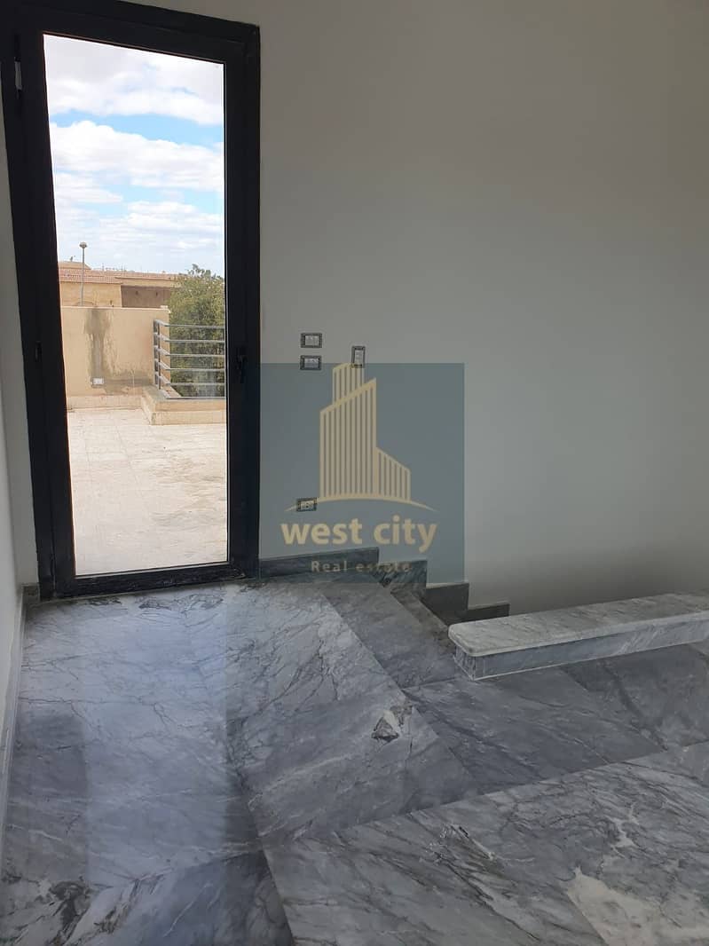 3 WhatsApp Image 2025-11-07 at 2.08. 55 PM(1). jpeg