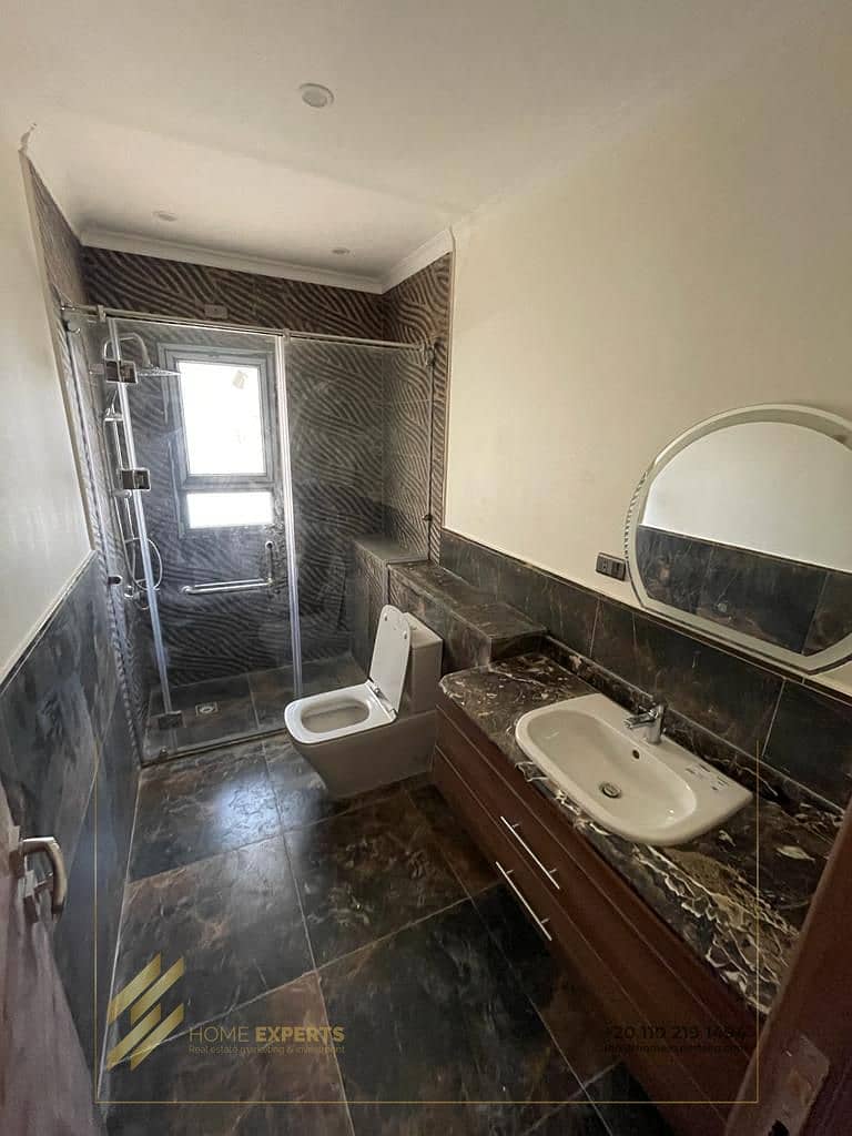 7 c52e30df-75d0-4883-9e38-a86593336382. jpg