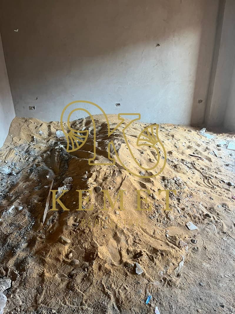 6 86c8c320-f7b9-4b5a-8f5d-c7cfd4ae26cb. jpg