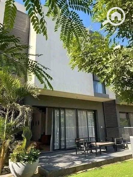 8 514269143_1305552681181932_3465732679181776433_n. jpg