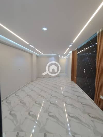 3 Bedroom Apartment for Sale in Maryotaya, Giza - للبيع شقه 160 م 2 نمره من اللبيني فيصل الرئيسي