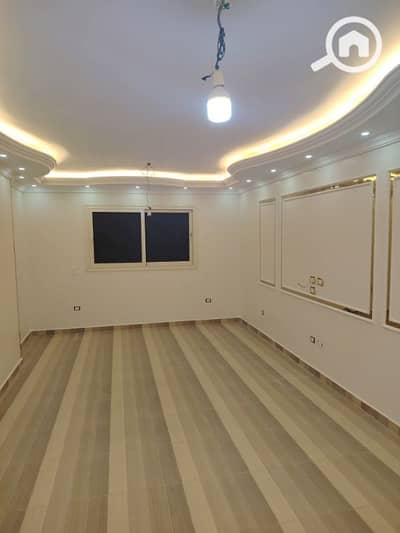 3 Bedroom Flat for Sale in Faisal, Giza - شقة للبيع 160 م ٤ نمره من اللبيني فيصل الرئيسي