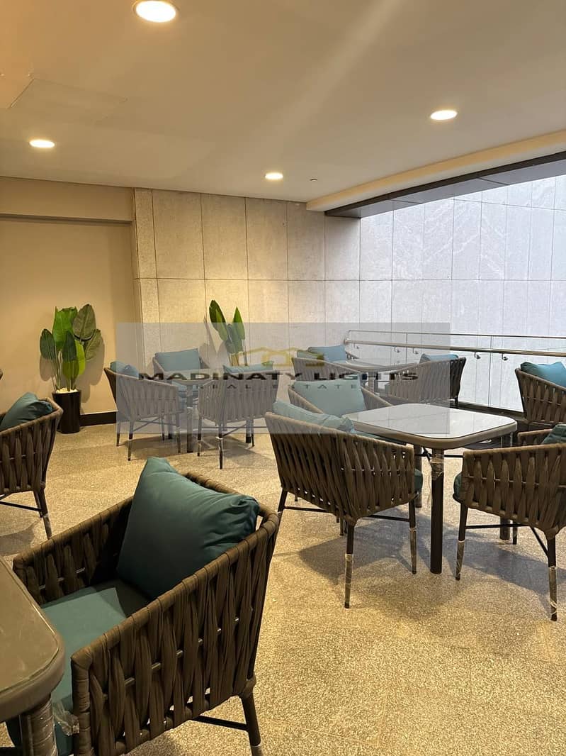 3 44a3ebc9-ff10-45f2-9f20-e2997b3d717c. jpg