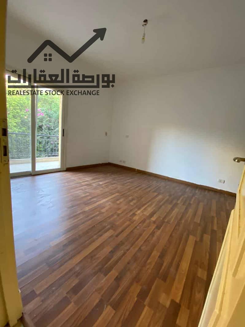 4 54c5a4a3-1702-4fd9-9547-8802e2e771d4. jpg