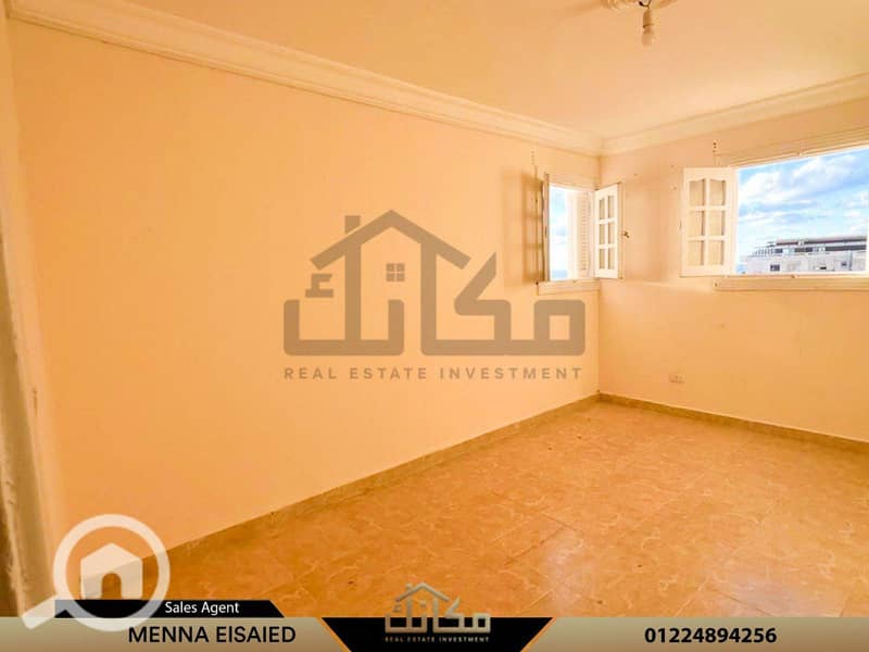 4 dade1202-0b86-461f-bbf3-82510b37cd3d. jpg