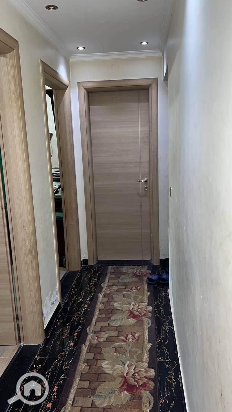 8 f6f4d1cd-e1d3-4482-b78f-f37a5ccff895. jpg