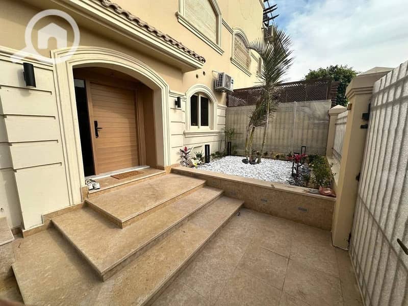 5 557739031_4283026291927485_3934526648056919856_n. jpg