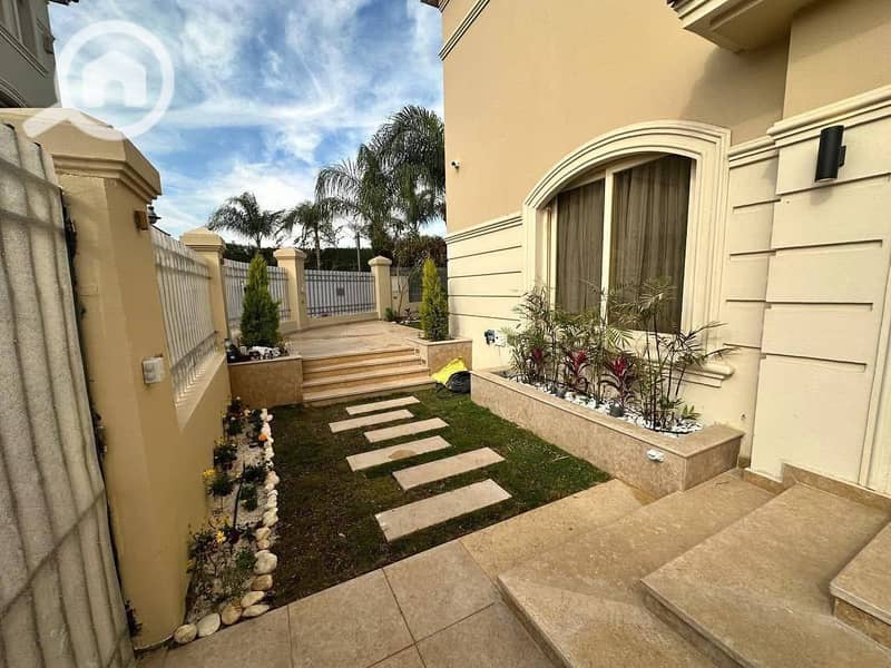 9 559507647_4283026408594140_2288559493098930527_n. jpg