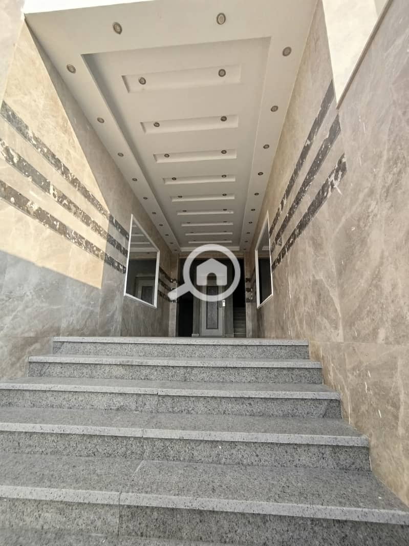 8 FB_IMG_1758691881843. jpg