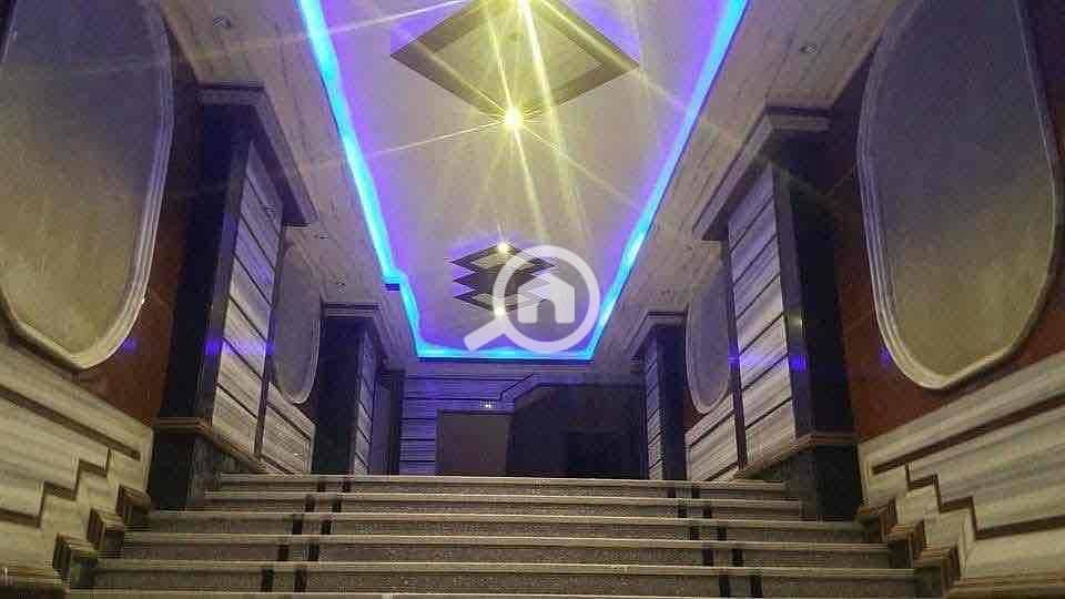 10 a44389e4-abd4-4ec3-8019-b625e2c80075. jpg