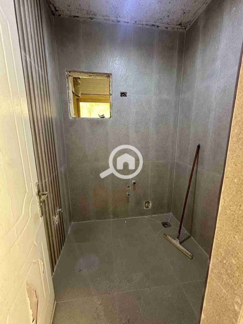 4 FB_IMG_1762520585141. jpg