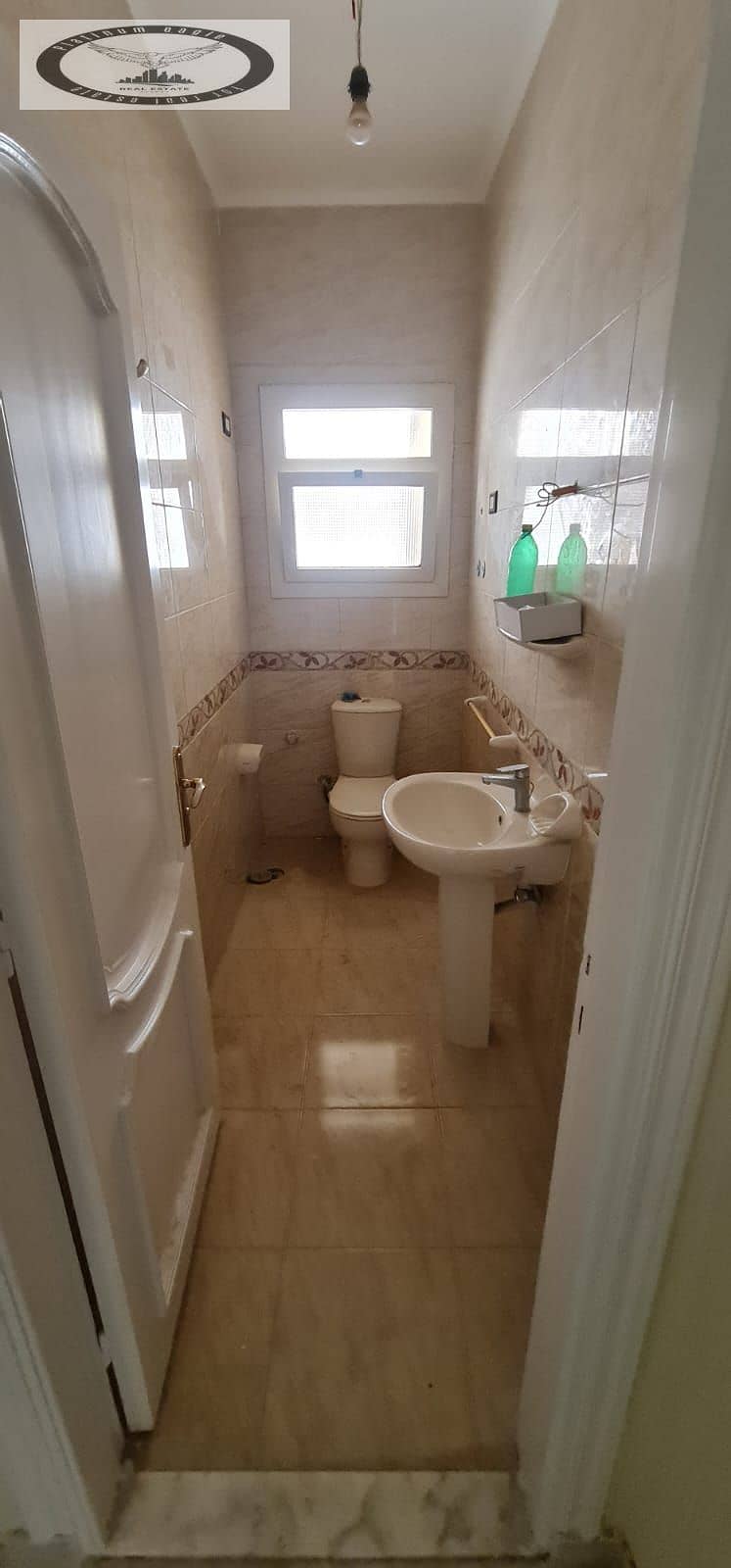 7 649cbbb0-c908-4b55-9906-027d71a4fc6f. jpg