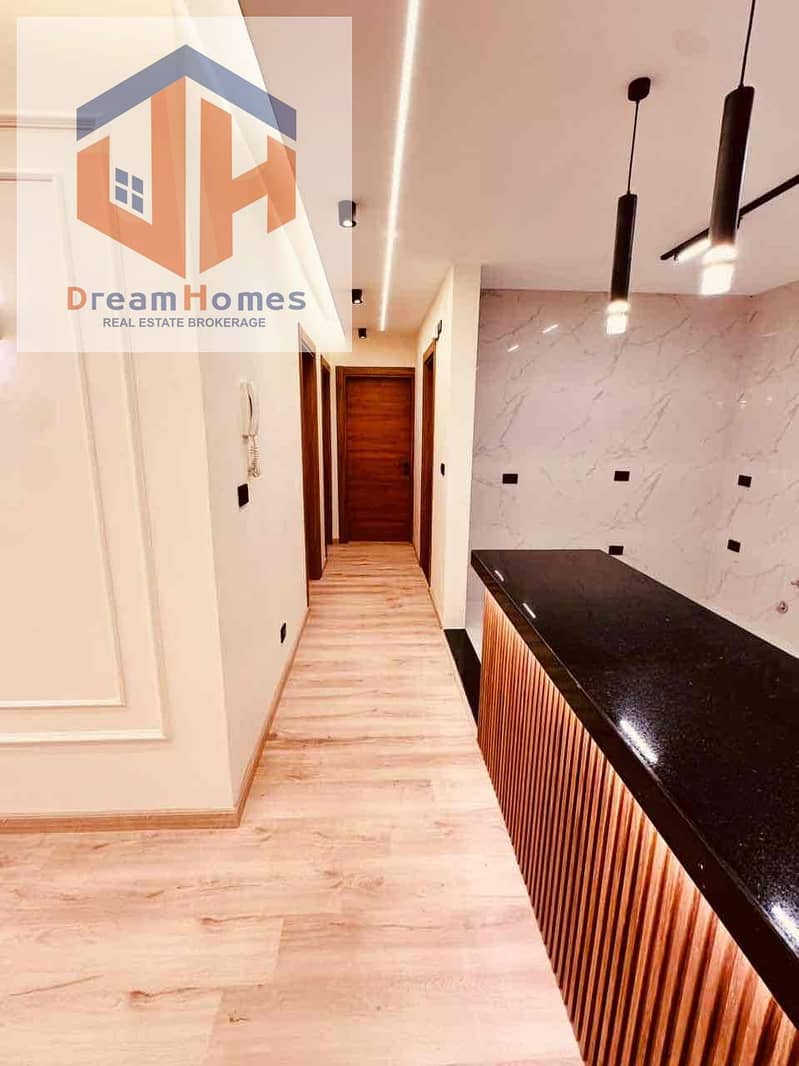 5 7dd344eb-2579-48d0-9ab6-4301a06532bd. jpg