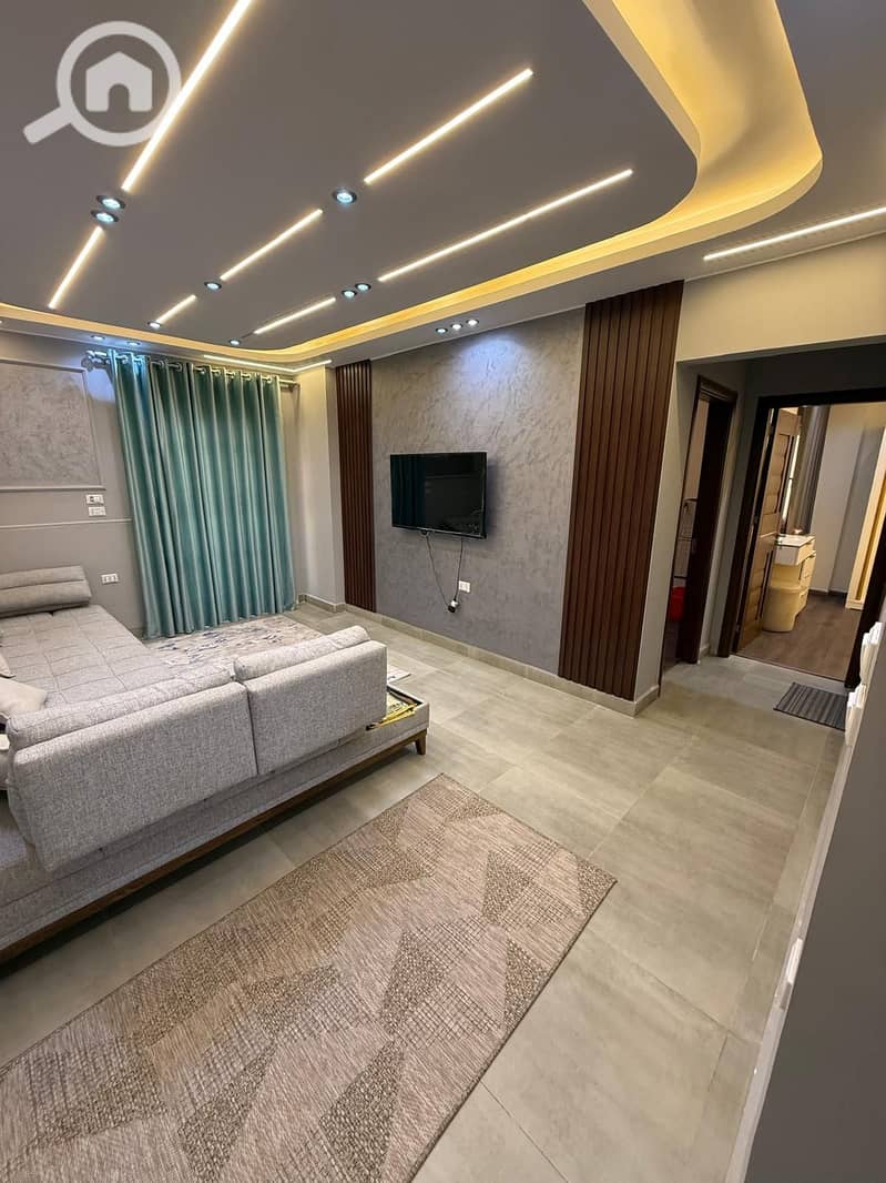 3 ea241510-03d4-4f3a-a90c-81fb62ce23f9. jpg