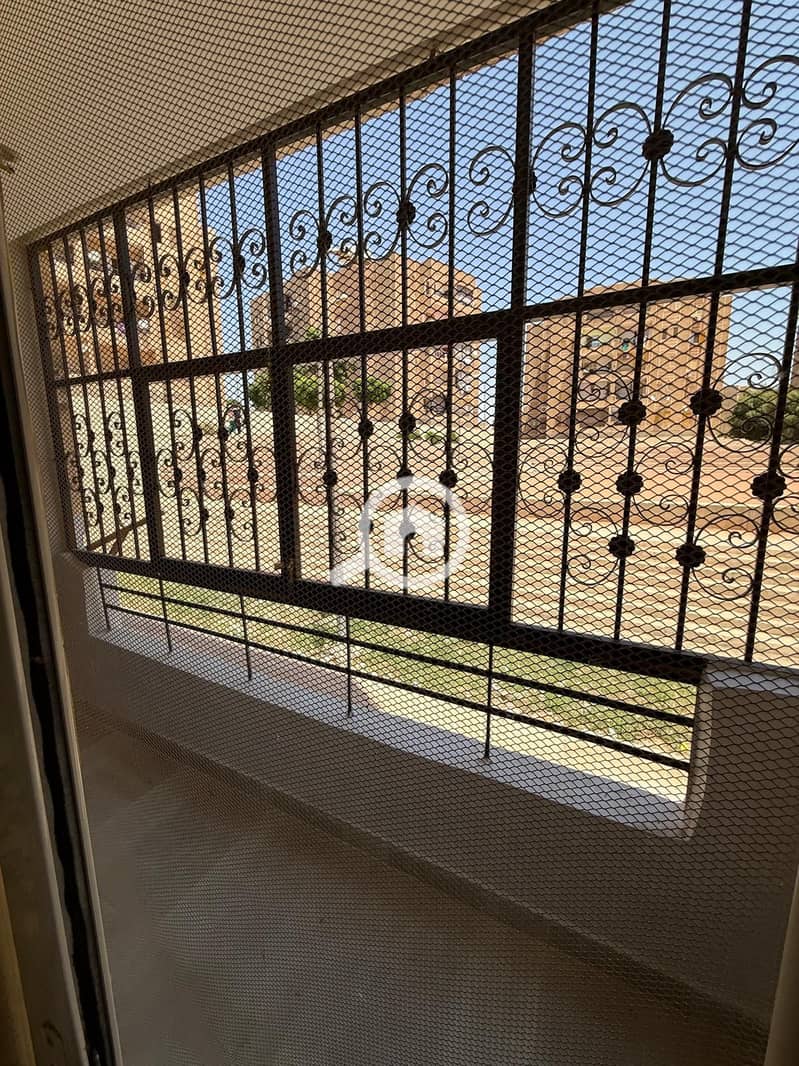 11 91e2ddc7-24b5-4c92-8bd3-f572c78f8778. jpg