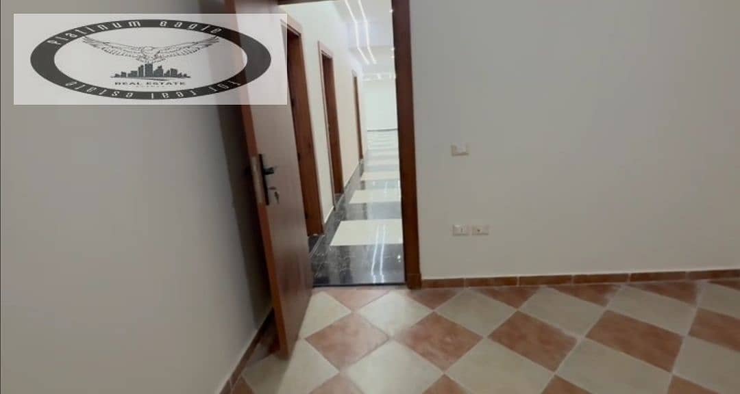 6 3ab878a5-8b0b-4f45-8c44-61001593c7bd. jpg