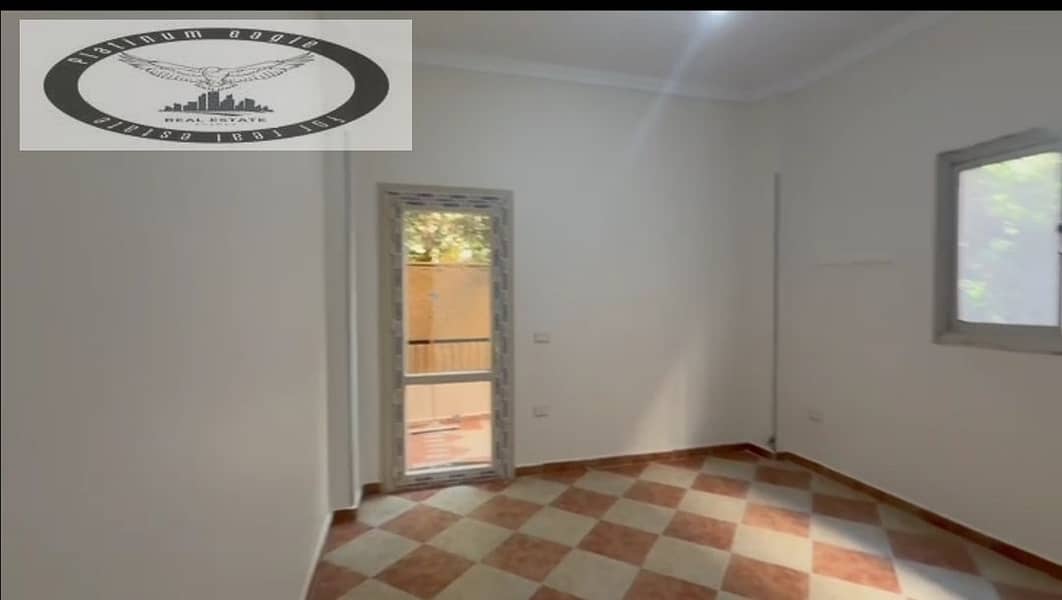 7 eb76e581-0d23-449f-9092-8e002afe7a2f. jpg