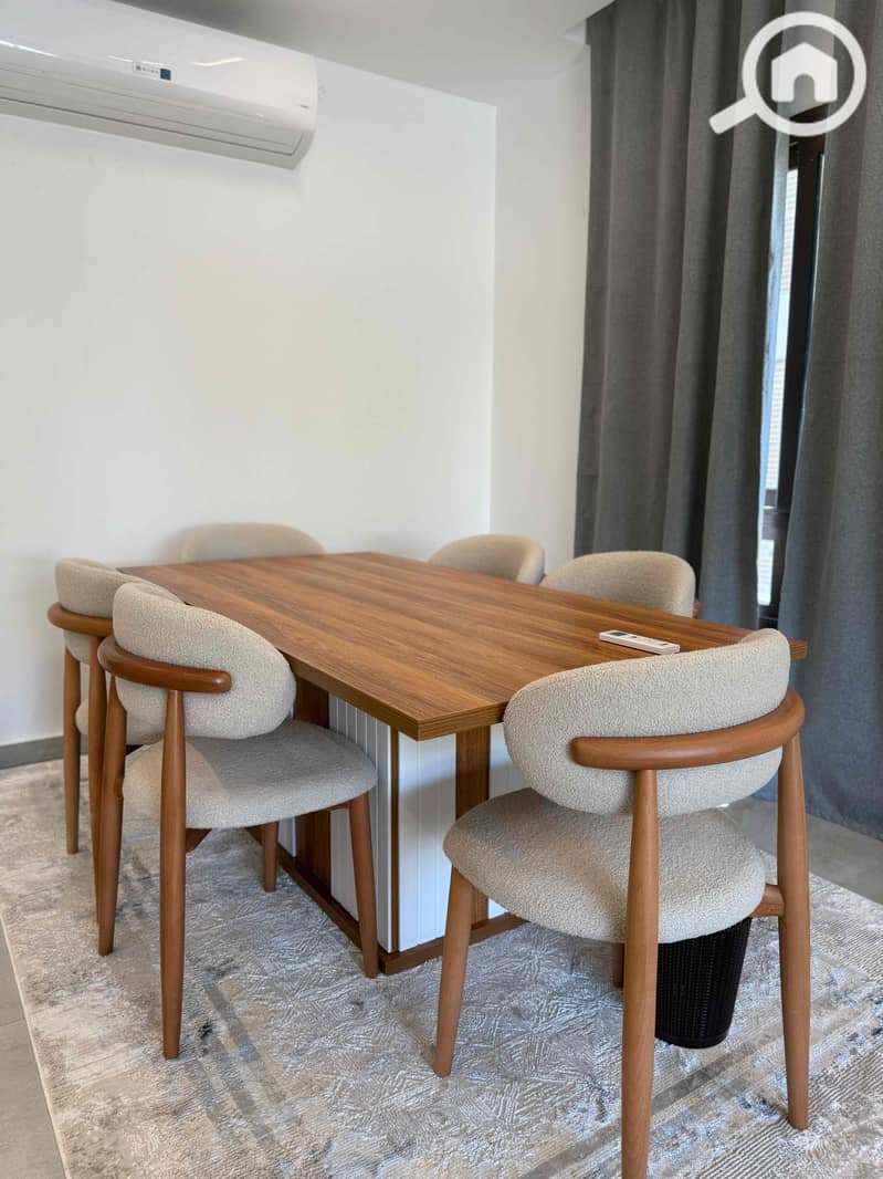 4 26783b37-14d6-4d74-a992-751587b74b15. jpg