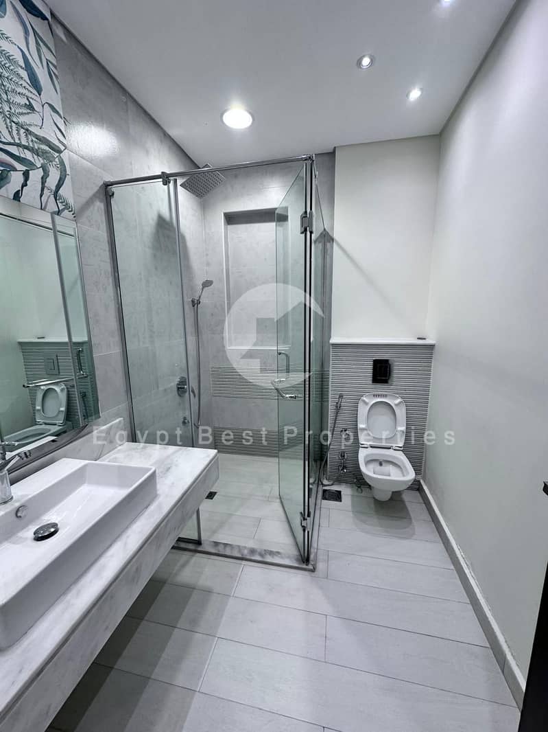 6 PHOTO-2025-10-23-16-23-32. jpg