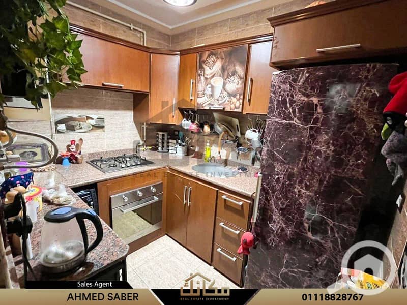 8 7dc5586c-b34d-4347-86d2-0b9539d62a18. jpg