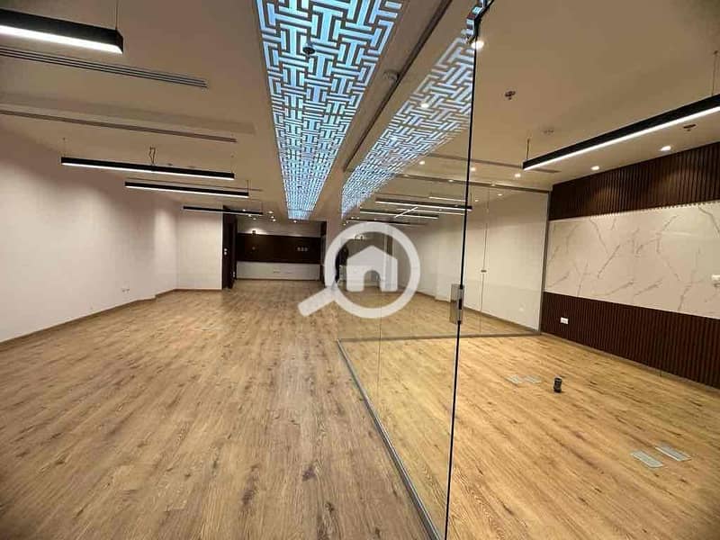 6 4e9a43f6-5124-456c-b257-9dee24745eb0. jpg