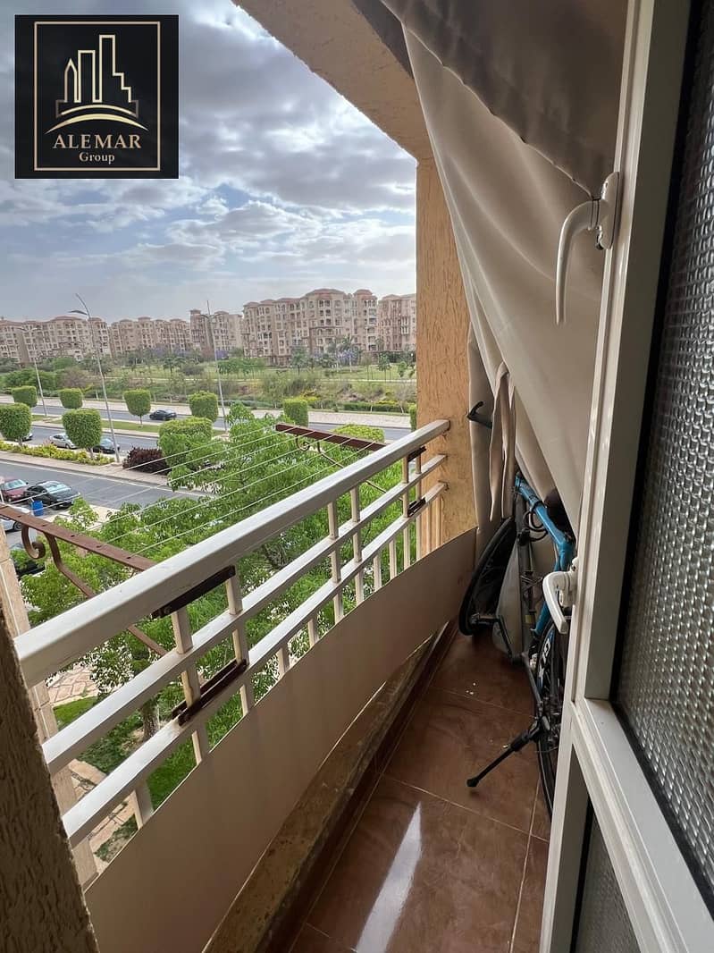 8 a9f068ff-b7e1-4330-ad72-bf75ec5aeb35. jpg