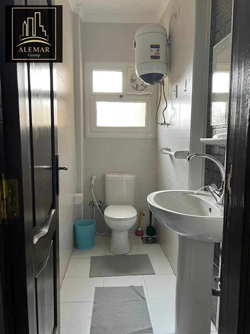 11 c51849d0-ae9a-4c97-8153-38054514d1bc. jpg