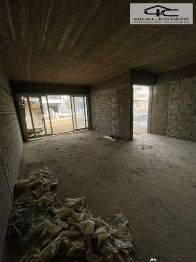 4 Bedroom Townhouse for Sale in New Cairo, Cairo - WhatsApp Image 2025-11-06 at 2.59. 34 PM (1) - Copy. jpeg 4 Bedroom Townhouse for Sale in New Cairo, Cairo - WhatsApp Image 2025-11-06 at 2.59. 34 PM (1) - Copy. jpeg