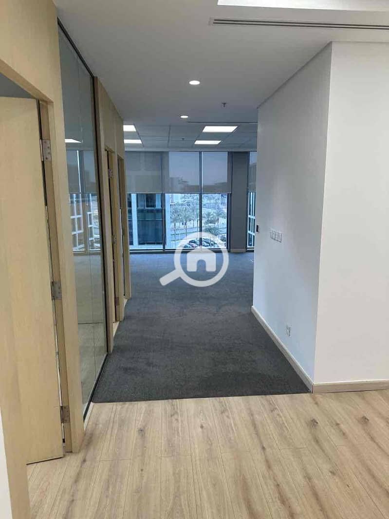 17 1bc3fa2c-b1e4-4b88-8bc9-494cdfc075f0. jpg