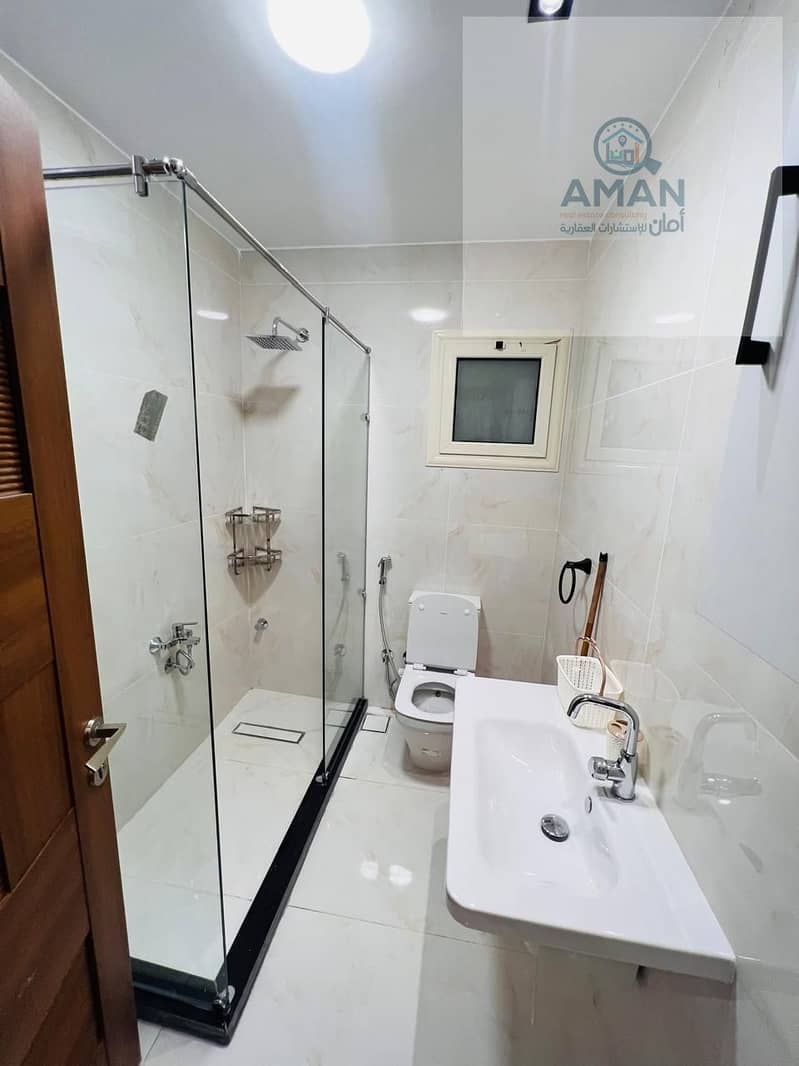 12 WhatsApp Image 2025-06-09 at 15.02. 48_57494430. jpg