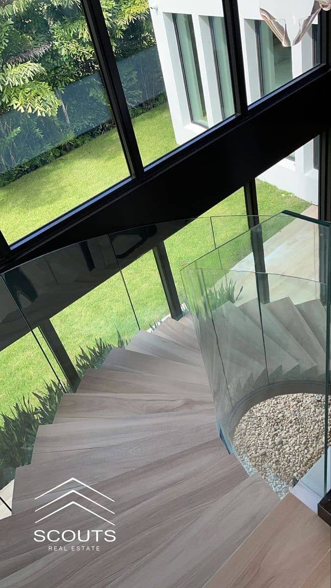 2 0f6716f9-675a-4bb8-b328-8d4c79a8eaf0. jpeg