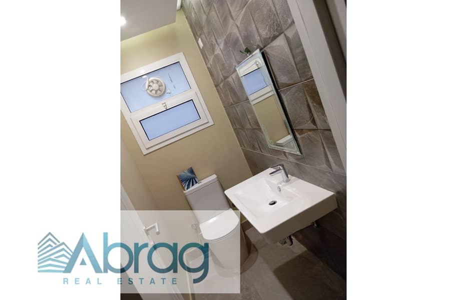 4 WhatsApp Image 2025-11-06 at 12.56. 39 PM (1). jpg