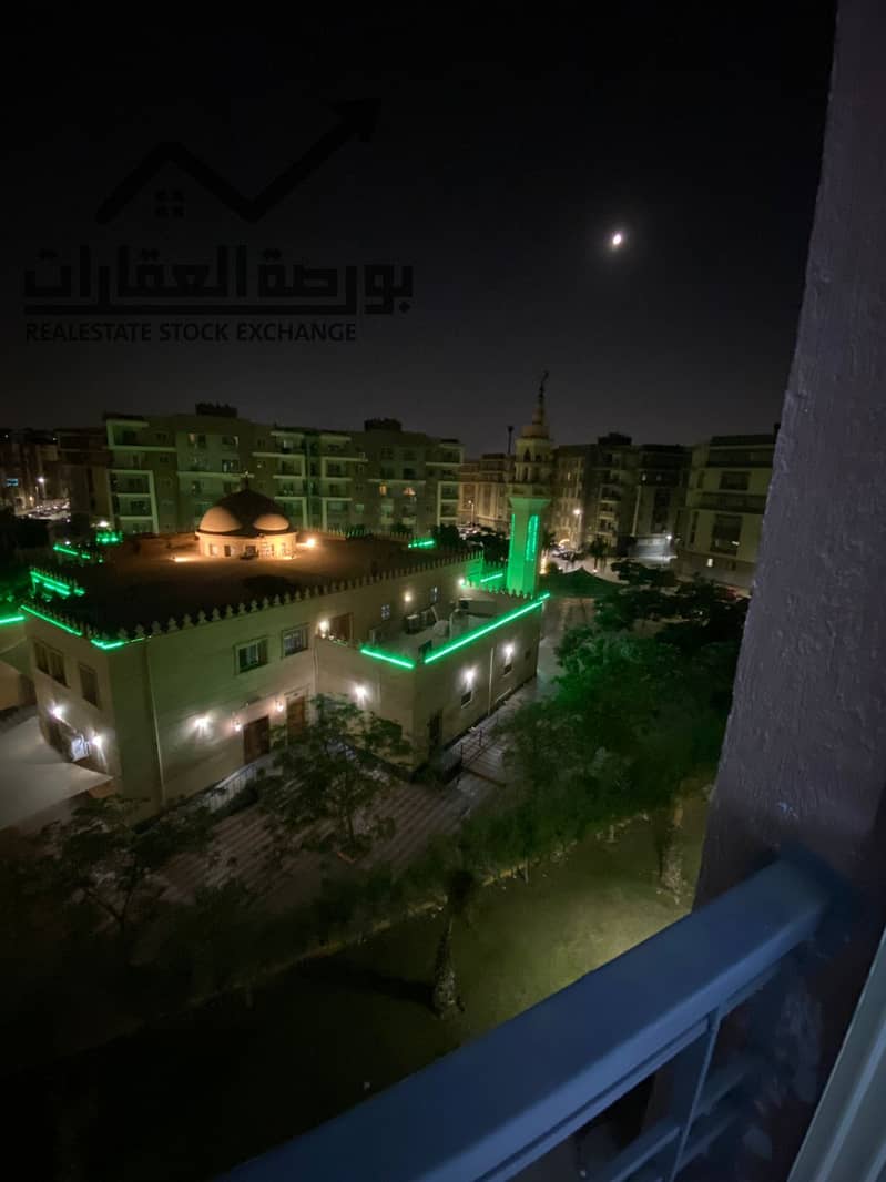 2 2e67ddf0-e416-442f-93b5-ef41309f22a6. jpg