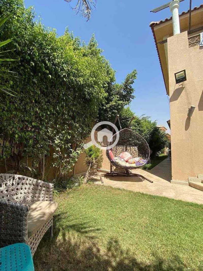 2 ce74aa61-f7a7-4bff-84eb-1568f00e7471. jpg