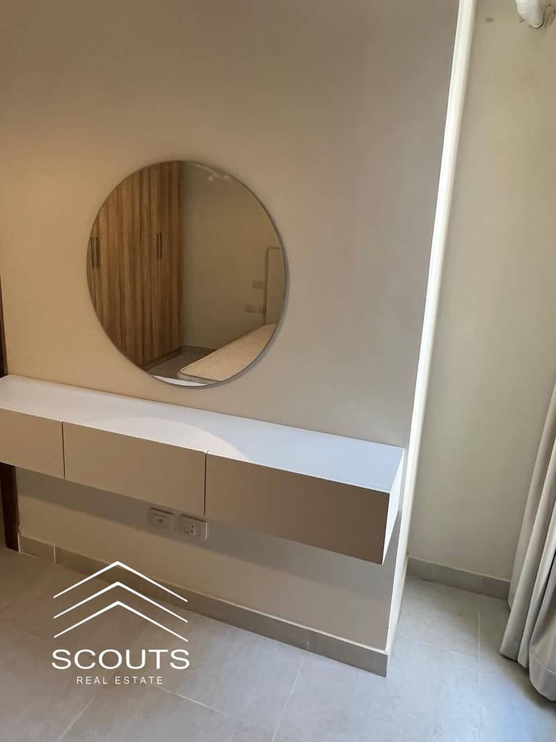 8 2adff8cb-4827-4234-acae-66b5706e0a65. jpg